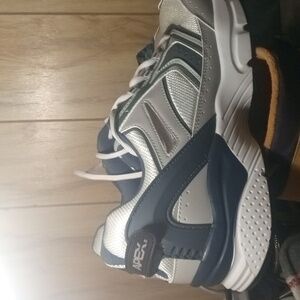 Apex shoes